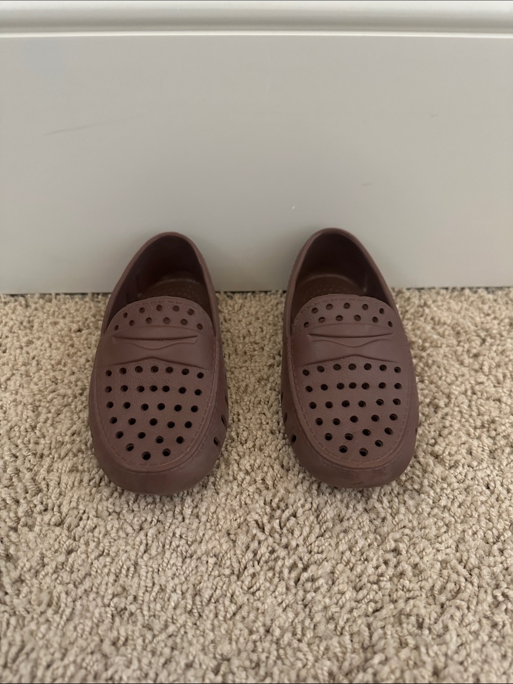 Floaffers toddler size 6 - Brown